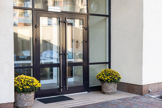 Where Should You Install Door Chimes in a Commercial Building? Reliable Chimes